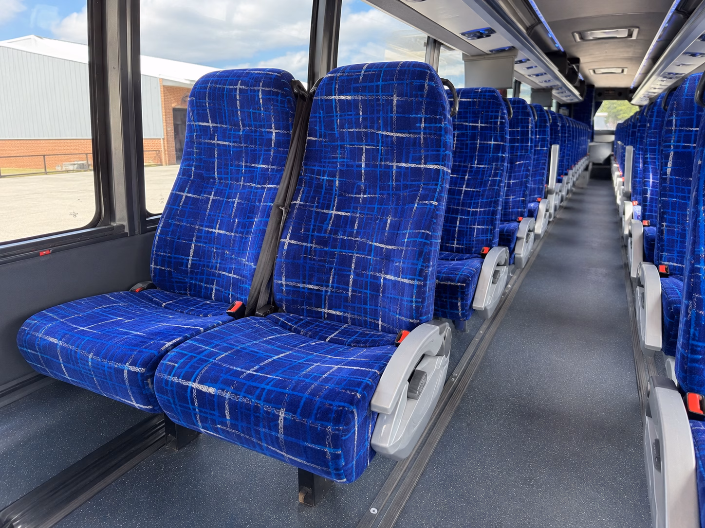 chandler bus rentals for arizona road trips and utah travel