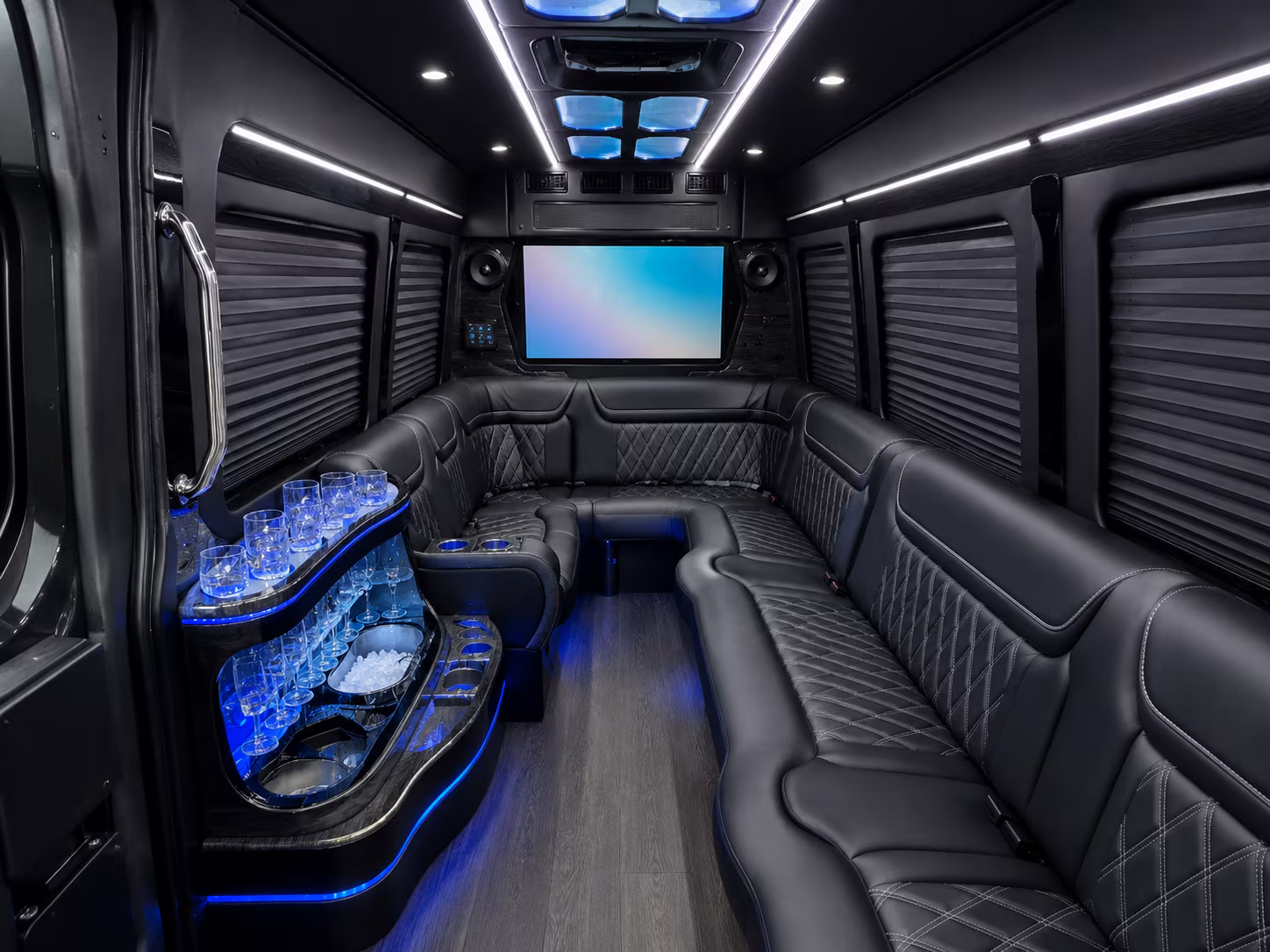 chandler custom day trip and driving tour bus rentals