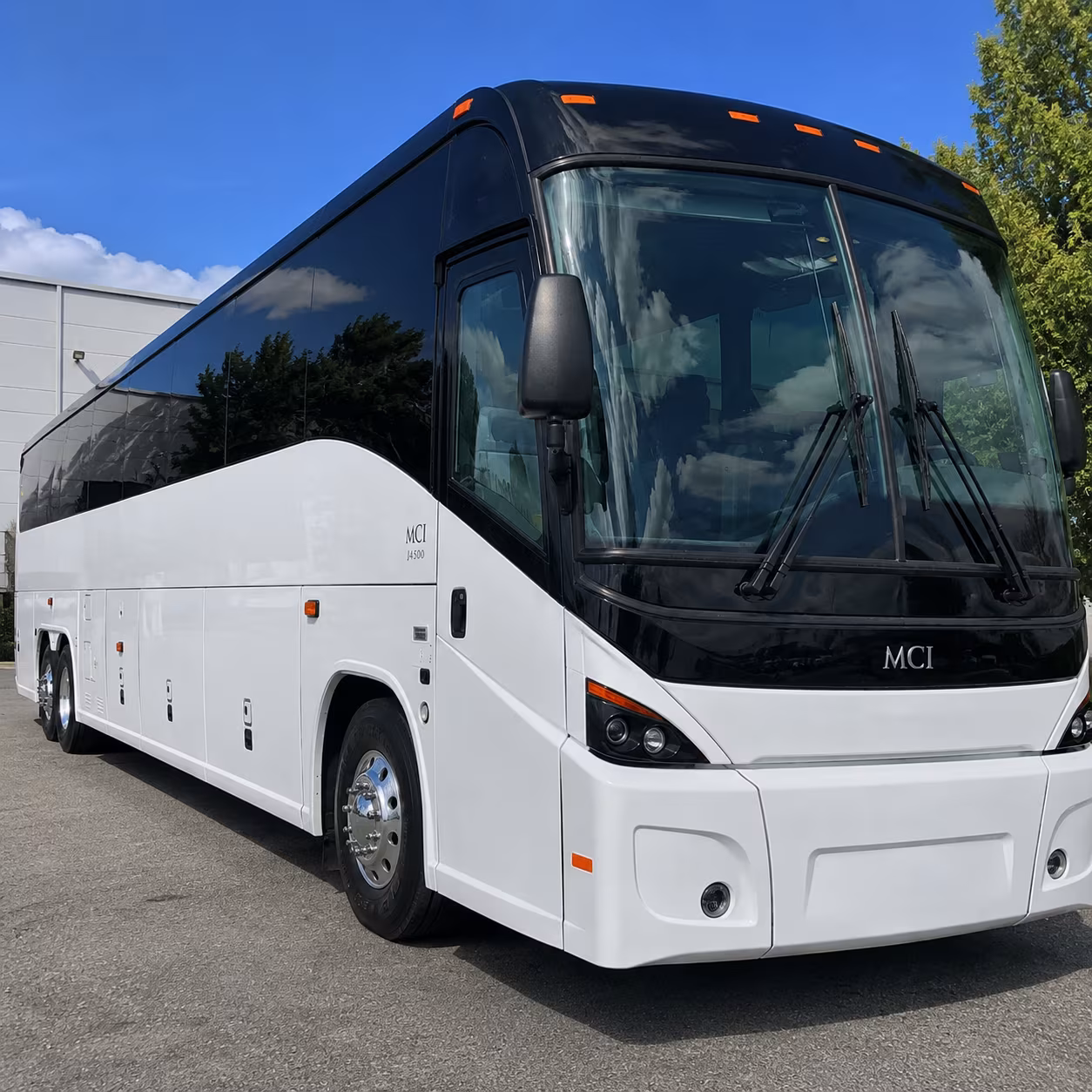 private charter buses for layovers in chandler